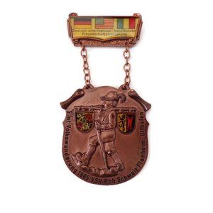 German American French Friendship Hike Metal Vintage 1985    7/22